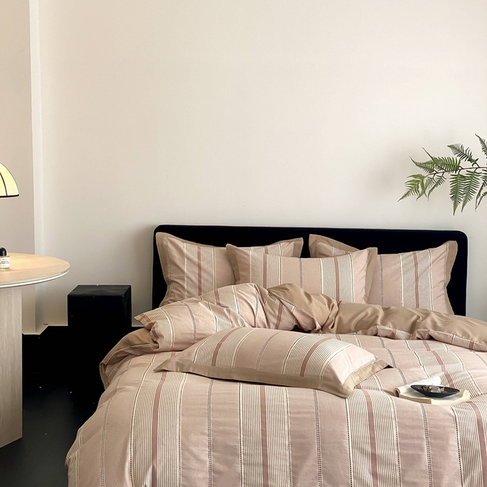 91家纺网 家纺一手货源 找家纺 旷野2025新款全棉纯棉色织空气层提花泡泡纱四件套 悉尼海岸-棕