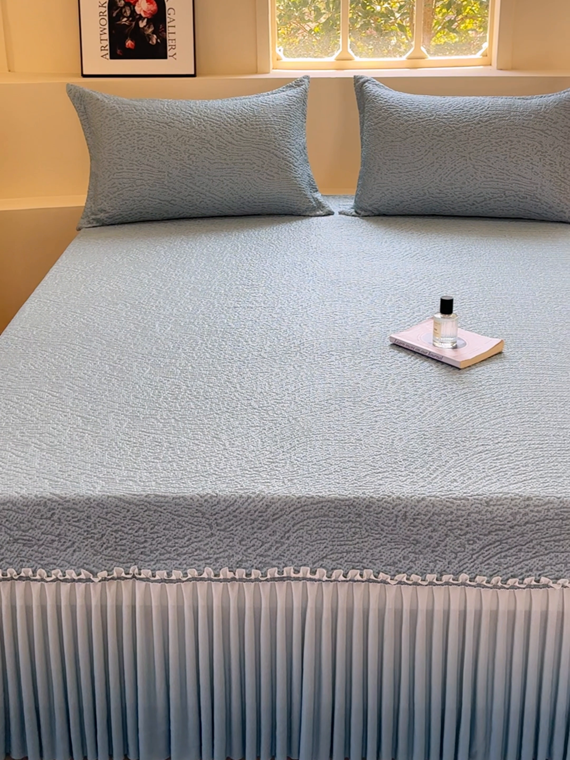 91家纺网 家纺一手货源 找家纺 棉生活家纺 2025新款高端款冰离子超软按摩凉席 豹纹-兰-床裙款