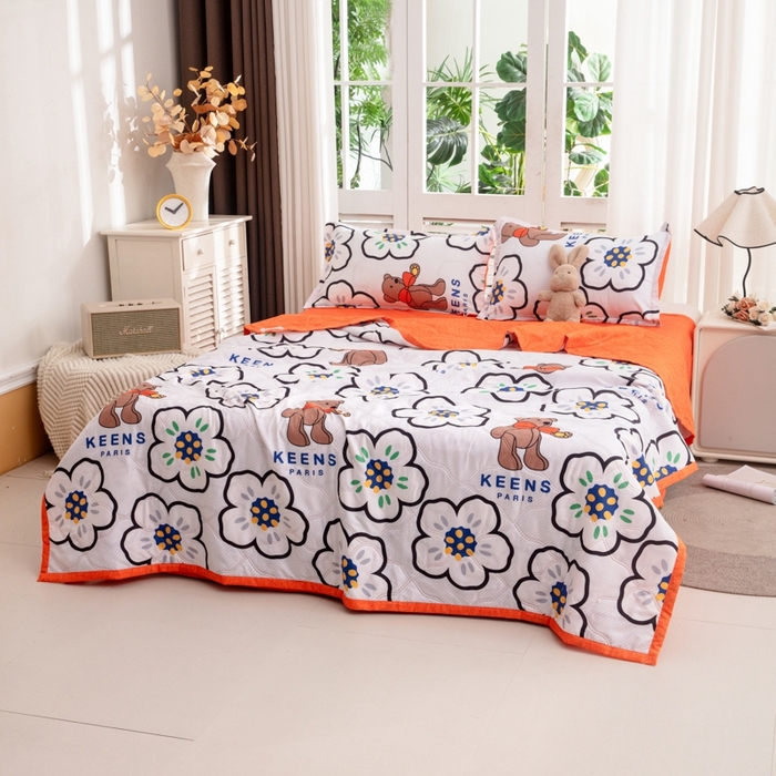 91家纺网 家纺一手货源 找家纺 乐居坊2025新款亲肤舒适印花芦荟棉夏凉被四件套 巴黎世家