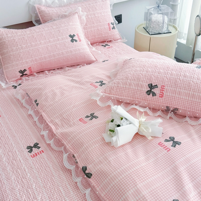 91家纺网 家纺一手货源 找家纺 添越 2024新款雪纺蕾丝款纯棉床盖四件套粉色蝴蝶结