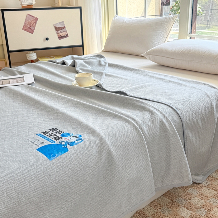 91家纺网 家纺一手货源 找家纺 阿牛席业 2025春夏新款双面云母夏被夏凉被空调被 太空-雪山灰