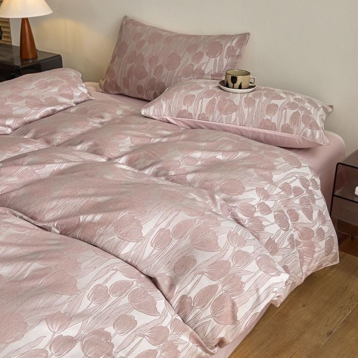 91家纺网 家纺一手货源 找家纺 琪格格纺织  2025新款色织天丝棉提花四件套 风之语-粉紫