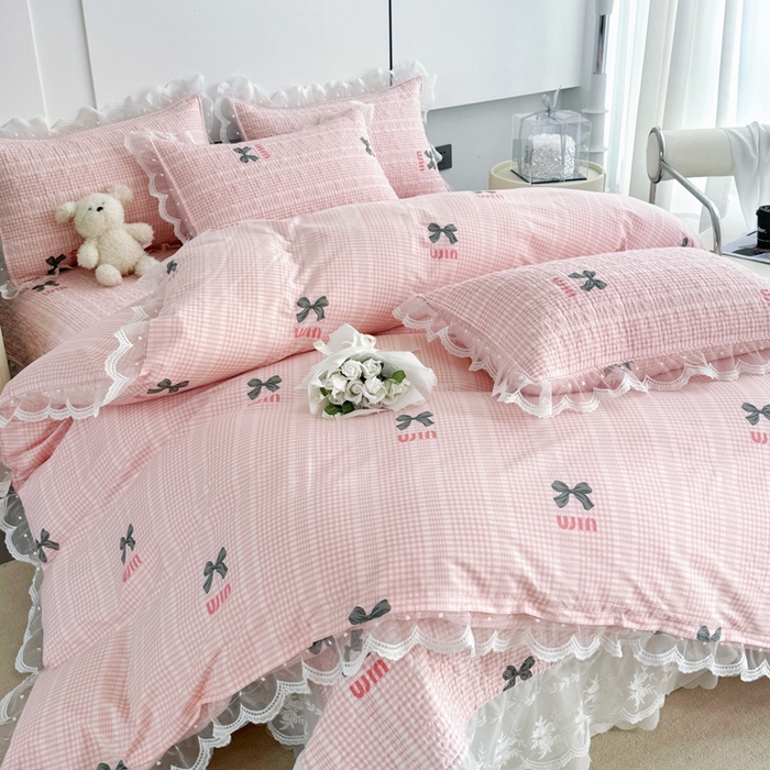 91家纺网 家纺一手货源 找家纺 添越 2024新款雪纺蕾丝款纯棉床盖四件套粉色蝴蝶结