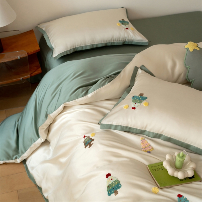 91家纺网 家纺一手货源 找家纺 FORTWO家纺原创设计（FOR TWO家纺） 2025新款60支兰精天丝毛巾绣四件套-断角款 圣诞树