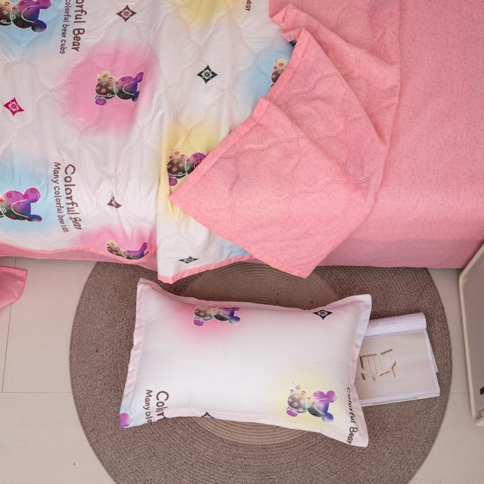 91家纺网 家纺一手货源 找家纺 乐居坊2025新款亲肤舒适印花芦荟棉夏凉被四件套 疯狂世界