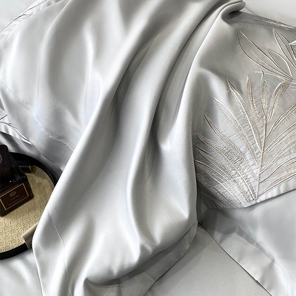 优悦 2025新款冰丝简奢绣花四件套 流光岁月-灰