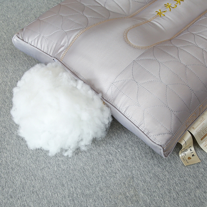 91家纺网 家纺一手货源 找家纺 爱来依2025新款莫代尔水光真丝乳胶枕芯48*74cm 莫代尔水光真丝-灰色 