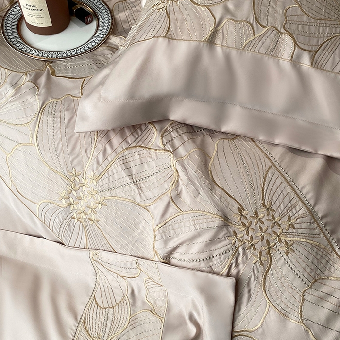 91家纺网 家纺一手货源 找家纺 优悦 2025新款冰丝简奢绣花四件套 北欧情调-香槟