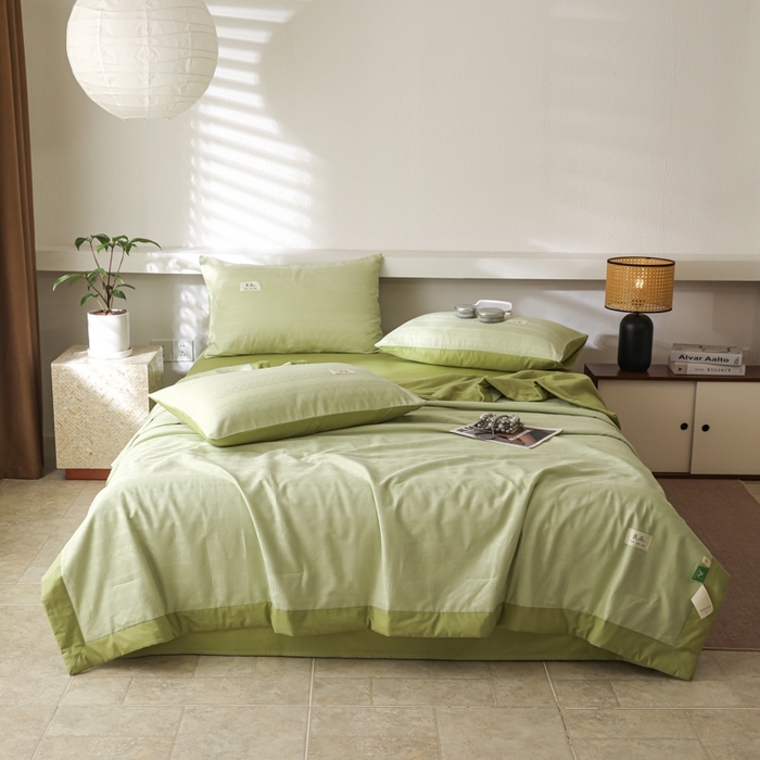 91家纺网 家纺一手货源 找家纺 眠博士 2025新款A类全棉波纹纱提花大豆纤维追忆包边夏被四件套 麦穗夏被-麦穗绿