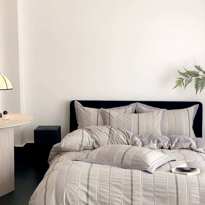 91家纺网 家纺一手货源 找家纺 旷野2025新款全棉纯棉色织空气层提花泡泡纱四件套 悉尼海岸-灰