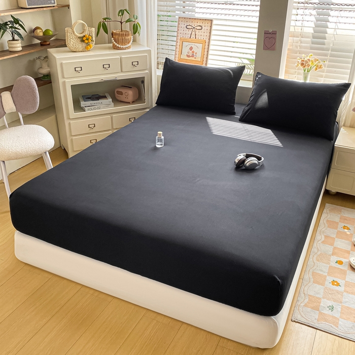 91家纺网 家纺一手货源 找家纺 芷凡家纺 2025新款水洗皱皱云感棉纯色床笠 酷黑