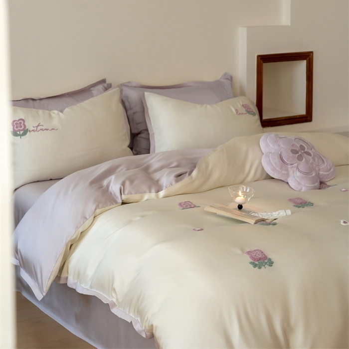 91家纺网 家纺一手货源 找家纺 FORTWO家纺原创设计（FOR TWO家纺） 2025新款60支兰精天丝毛巾绣四件套-断角款 心动