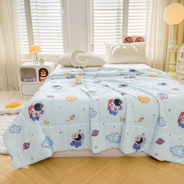 91家纺网 家纺一手货源 找家纺 好梦来家纺（原锦茂家纺） 2025新款印花凉感丝抗菌夏被 太空人