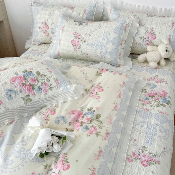 91家纺网 家纺一手货源 找家纺 添越 2024小清新韩版蕾丝花边纯棉夹棉床盖三件套全棉恋爱季节