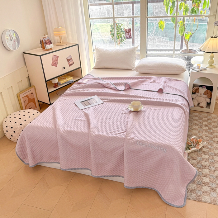 91家纺网 家纺一手货源 找家纺 阿牛席业 2025春夏新款双面云母夏被夏凉被空调被 沐夏-戴妃粉