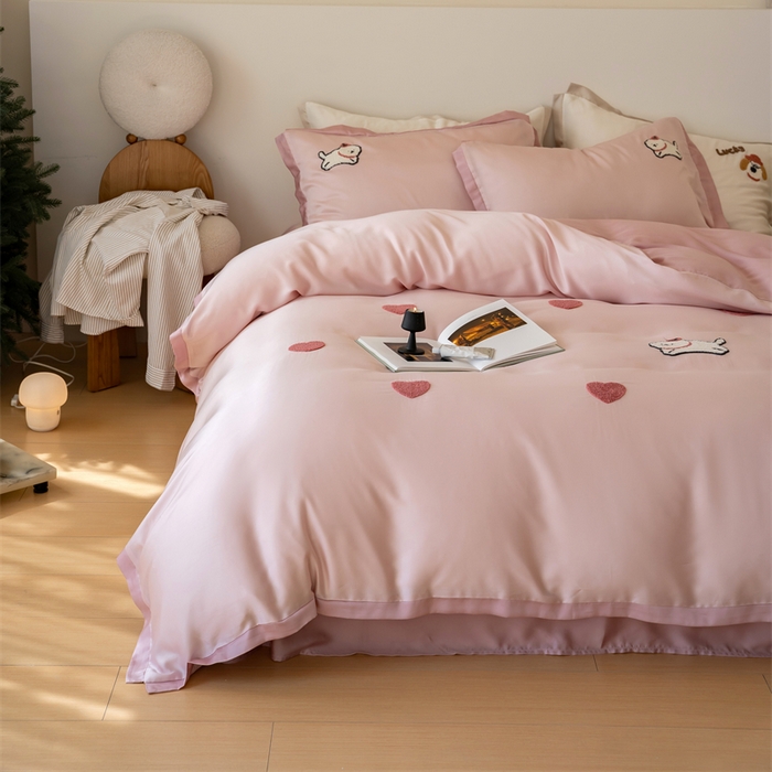 91家纺网 家纺一手货源 找家纺 （总）FORTWO家纺原创设计（FOR TWO家纺） 2025新款60支兰精天丝毛巾绣四件套-断角款