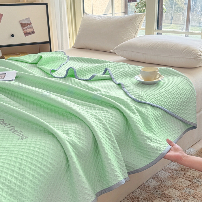 91家纺网 家纺一手货源 找家纺 阿牛席业 2025春夏新款双面云母夏被夏凉被空调被 沐夏-琉璃绿