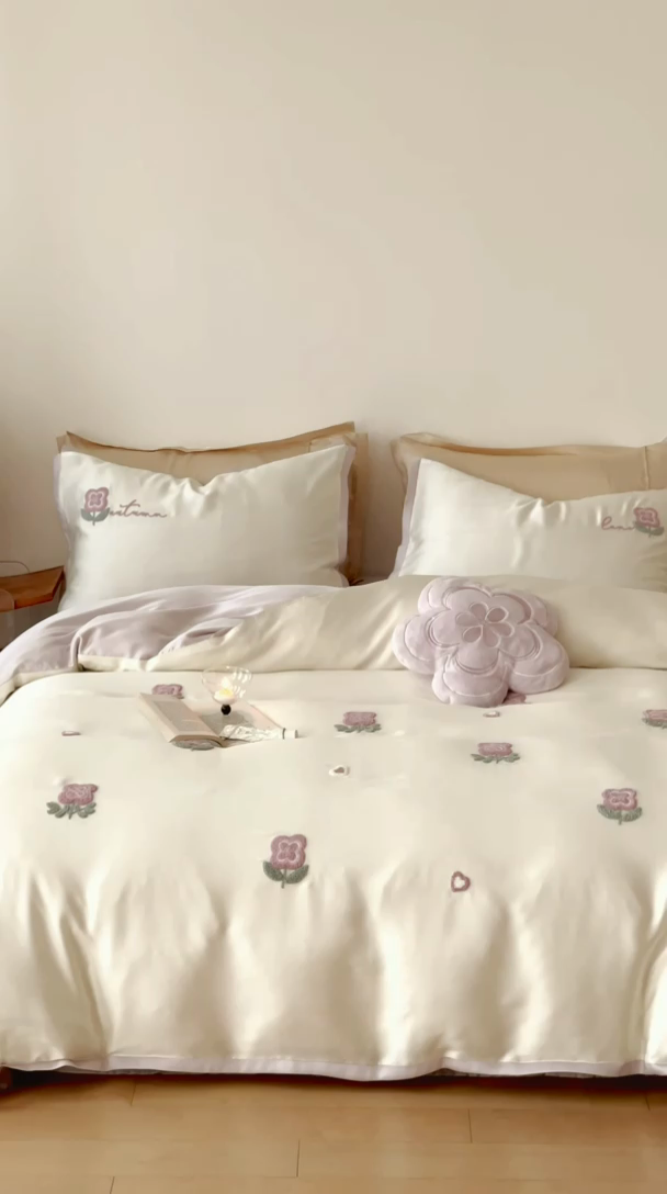 91家纺网 家纺一手货源 找家纺 FORTWO家纺原创设计（FOR TWO家纺） 2025新款60支兰精天丝毛巾绣四件套-断角款 心动