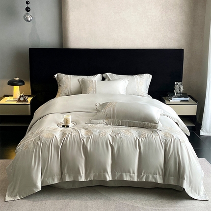 优悦 2025新款冰丝简奢绣花四件套 巴黎旧梦-绿