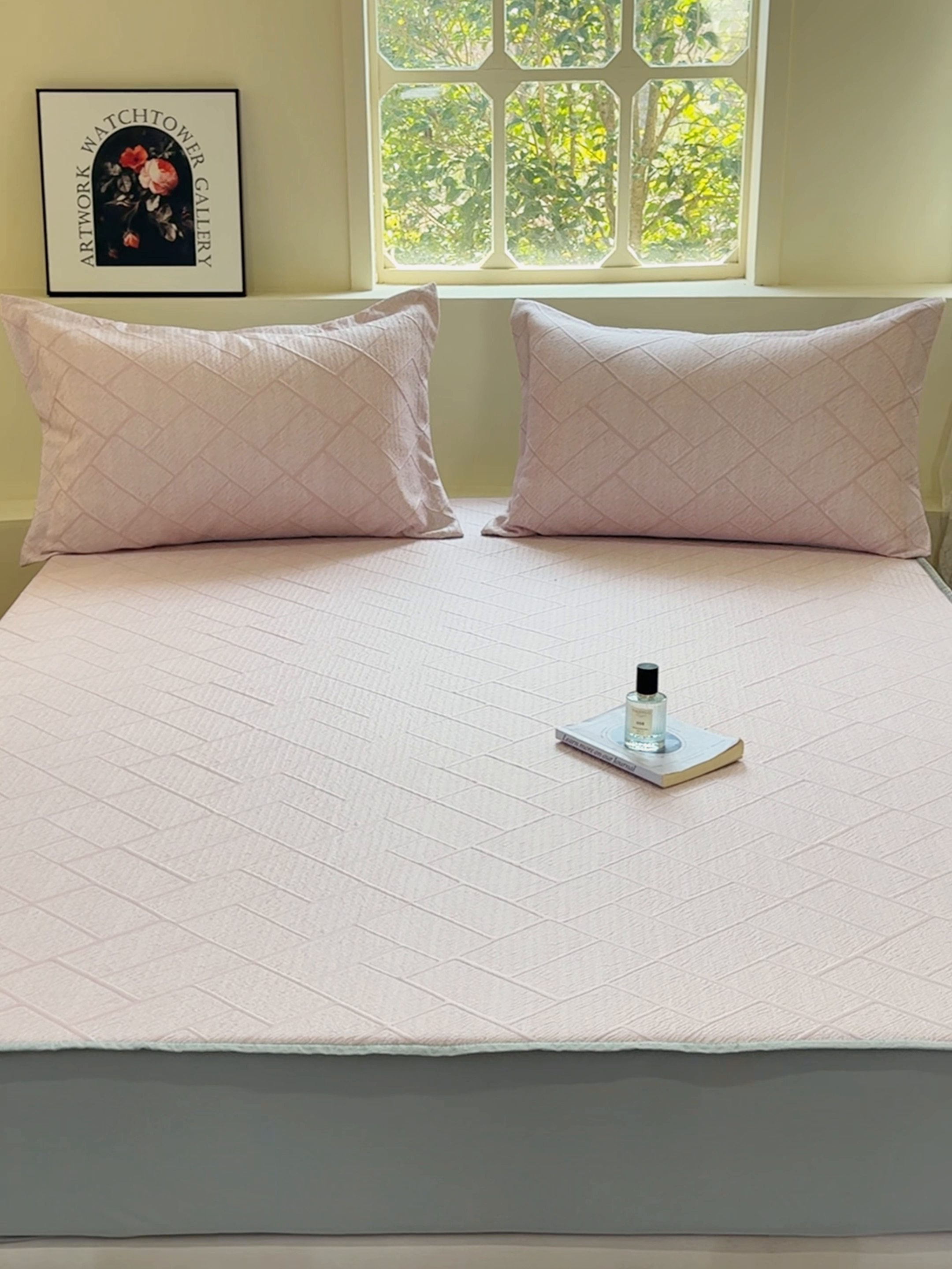 91家纺网 家纺一手货源 找家纺 棉生活家纺 2025新款高端款冰离子超软按摩凉席 方格-粉-床笠款