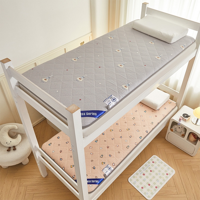 91家纺网 家纺一手货源 找家纺 丽诺床垫 2025新款全棉抗菌三明治学生床垫 小萝莉