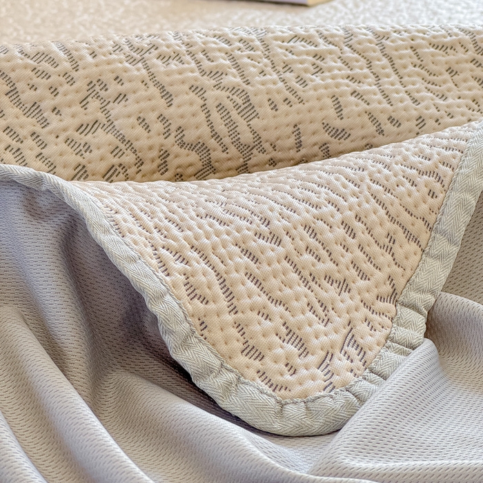 91家纺网 家纺一手货源 找家纺 棉生活家纺 2025新款高端款冰离子超软按摩凉席 豹纹-香槟-床笠款