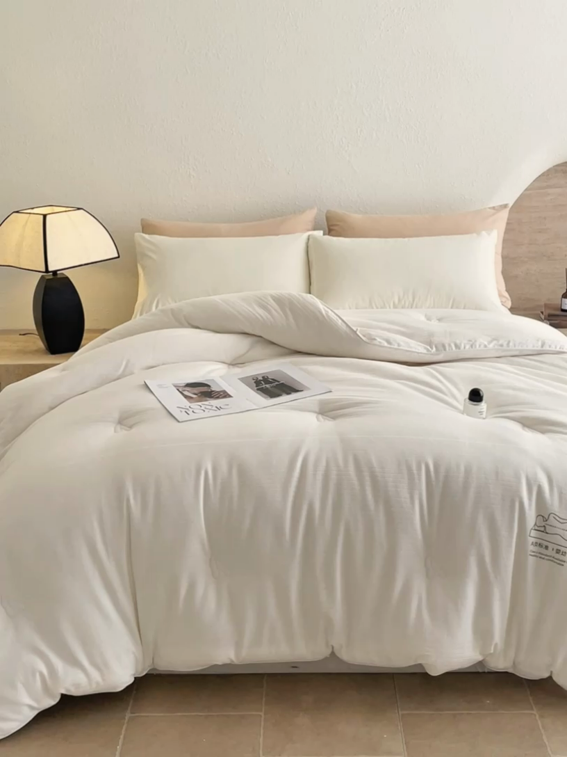 91家纺网 家纺一手货源 找家纺 圣梦莱羽绒家纺 2025新款全棉水洗棉冬被超柔四季被提花30%大豆被芯夏凉被 冬被