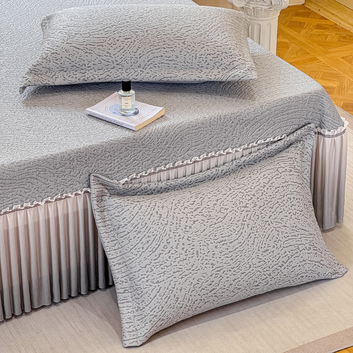 91家纺网 家纺一手货源 找家纺 棉生活家纺 2025新款高端款冰离子超软按摩凉席 豹纹-灰-床裙款