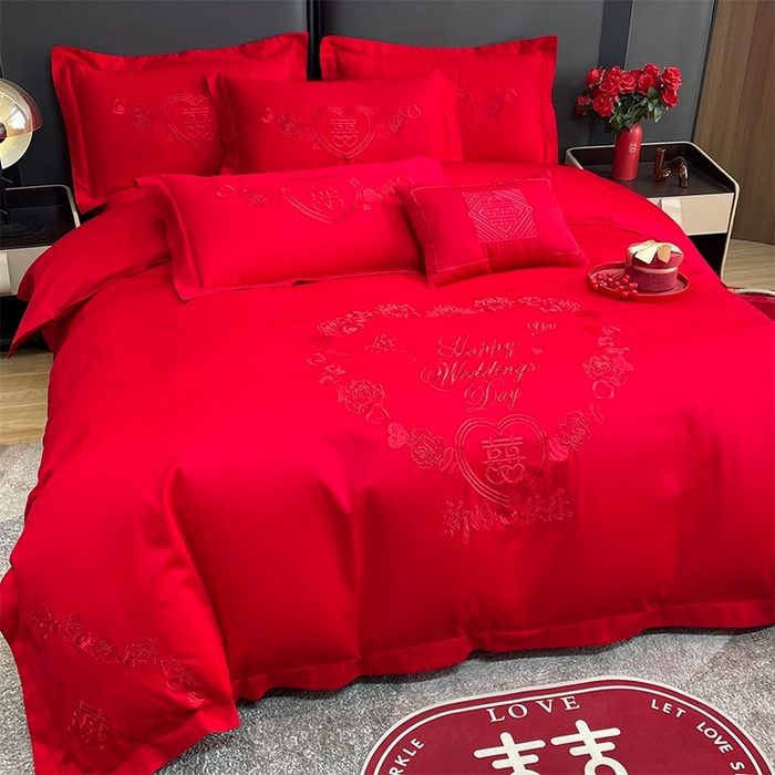 91家纺网 家纺一手货源 找家纺 晶缦家纺 2025新款喷气全棉13376婚庆绣花四件套 新婚快乐-红