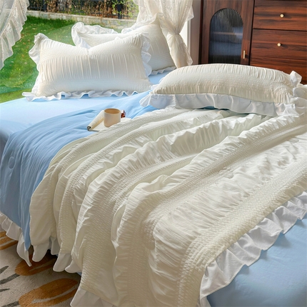 灰鲸2025新款泡泡纱公主风花边款夏被夏凉被空调被四件套系列 泡泡纱花边款-奶昔白+天空蓝