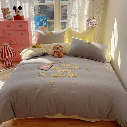 91家纺网 家纺一手货源 找家纺 （总）顾里家纺 2025新款ins韩系童趣毛巾绣云朵棉四件套