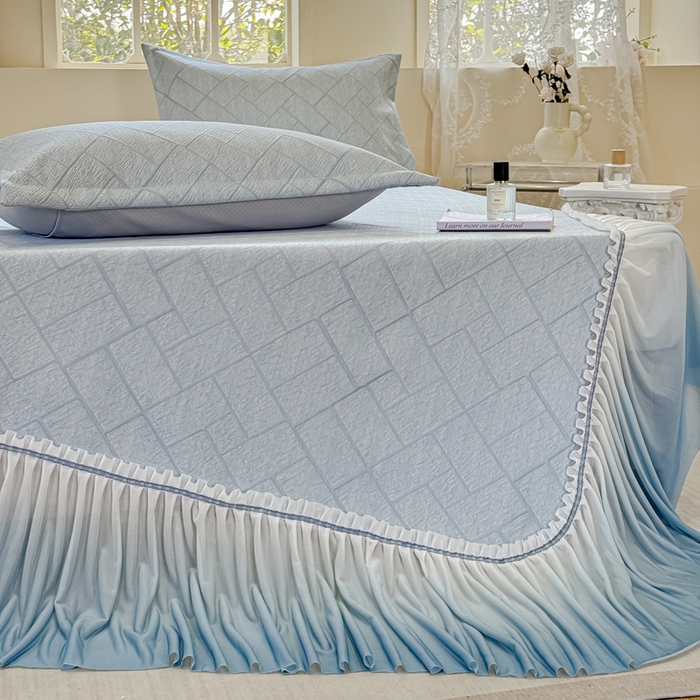 91家纺网 家纺一手货源 找家纺 棉生活家纺 2025新款高端款冰离子超软按摩凉席 方格-兰-床裙款