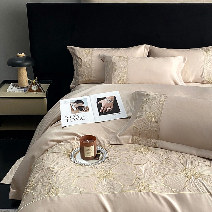 91家纺网 家纺一手货源 找家纺 优悦 2025新款冰丝简奢绣花四件套 北欧情调-香槟
