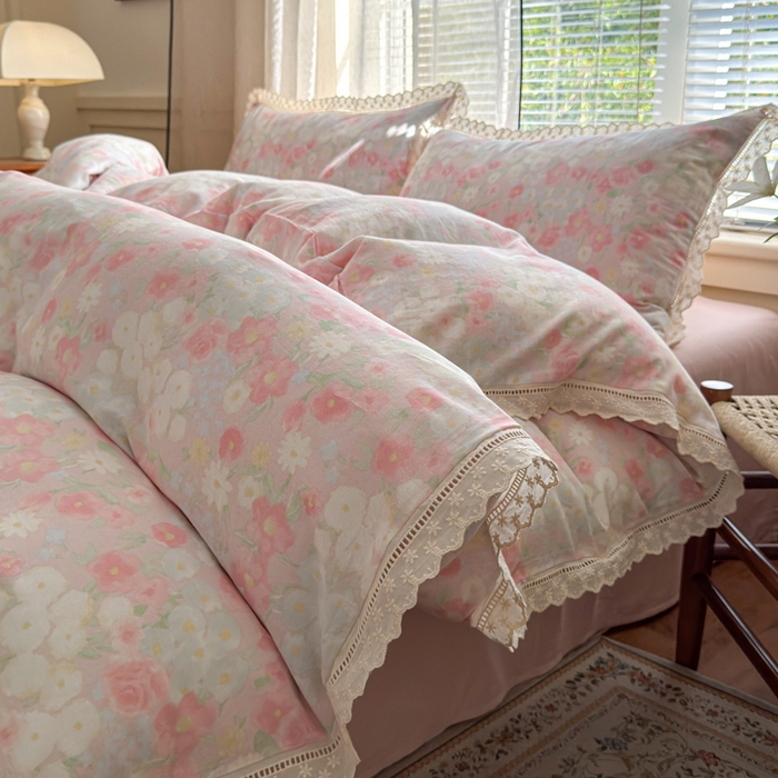 91家纺网 家纺一手货源 找家纺 曼之夏 2025新款A类全棉双层纱花边四件套 春风里