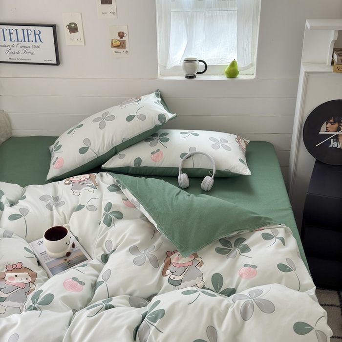 91家纺网 家纺一手货源 找家纺 可可家纺 2025新款印花卡通芦荟棉四件套亲肤床单被套三件套 花园女孩