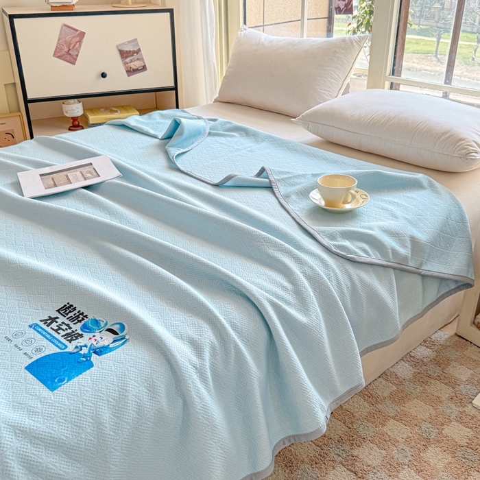 91家纺网 家纺一手货源 找家纺 阿牛席业 2025春夏新款双面云母夏被夏凉被空调被 太空-冰河蓝