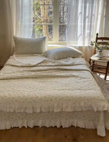 91家纺网 家纺一手货源 找家纺 淑女公社家纺  2025春夏新款法式纯棉双层纱夏被床盖四件套 春天里