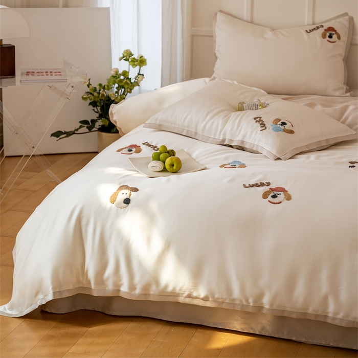 91家纺网 家纺一手货源 找家纺 FORTWO家纺原创设计（FOR TWO家纺） 2025新款60支兰精天丝毛巾绣四件套-断角款 狗先生