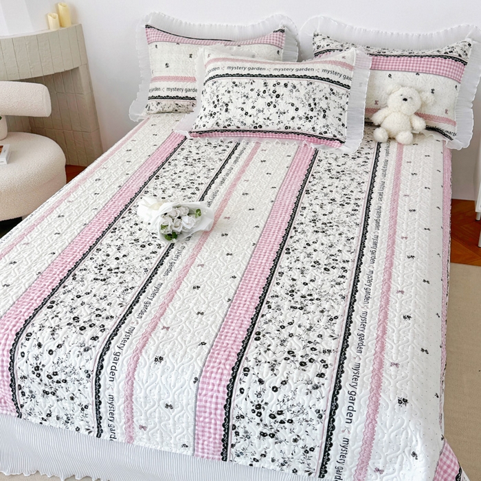 91家纺网 家纺一手货源 找家纺 添越 2024小清新韩版蕾丝花边纯棉夹棉床盖三件套全棉漫时光