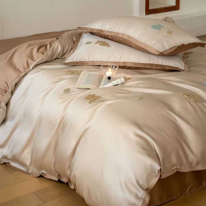 91家纺网 家纺一手货源 找家纺 FORTWO家纺原创设计（FOR TWO家纺） 2025新款60支兰精天丝毛巾绣四件套-断角款 小萌新