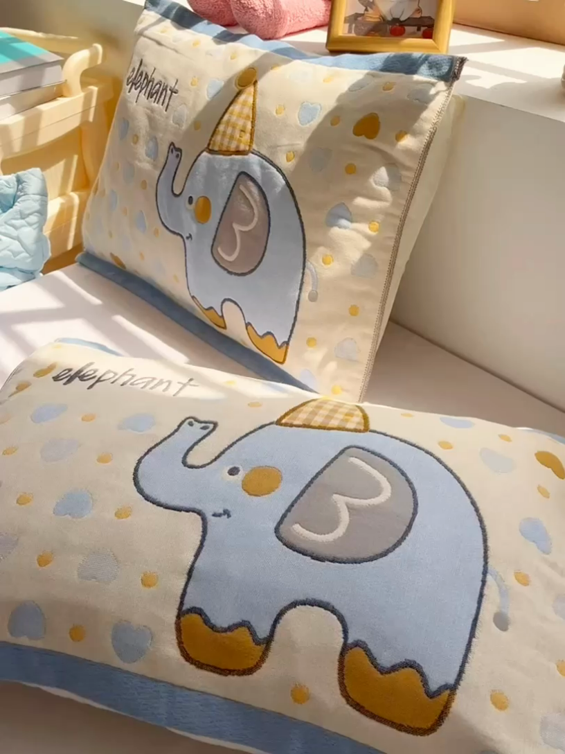 91家纺网 家纺一手货源 找家纺 美宜家 2025新款40*60儿童纯棉A类纱布枕巾乳胶专用高档枕巾 小象乐园 一对