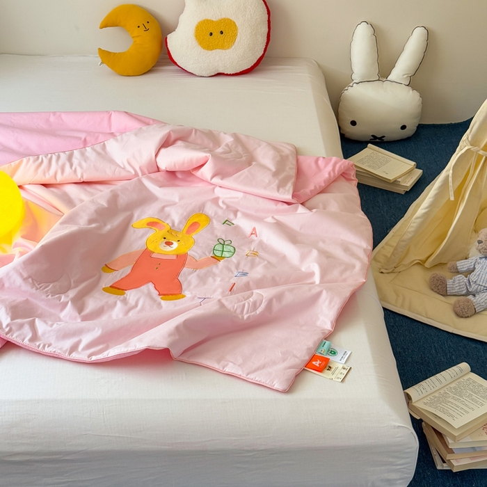 91家纺网 家纺一手货源 找家纺 （总）2025新款快乐多巴胺纯棉夏被