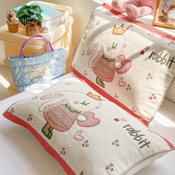 91家纺网 家纺一手货源 找家纺 美宜家 2025新款40*60儿童纯棉A类纱布枕巾乳胶专用高档枕巾 爱心公主 一只