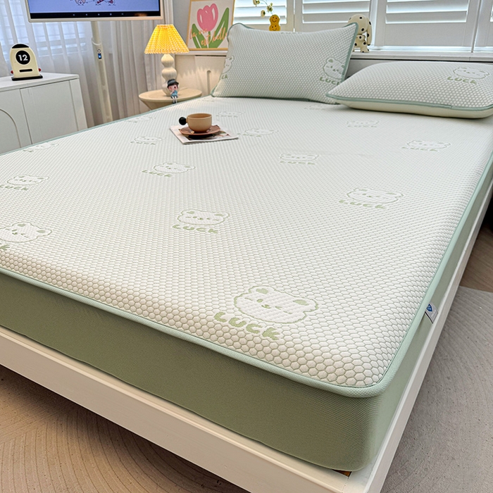 91家纺网 家纺一手货源 找家纺 喜居 2025新款A类凉豆豆提花床笠凉感豆豆床笠 luck小冰熊-绿