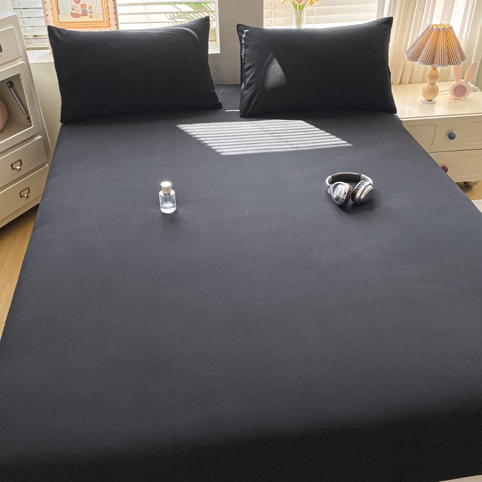 91家纺网 家纺一手货源 找家纺 芷凡家纺 2025新款水洗皱皱云感棉纯色床笠 酷黑