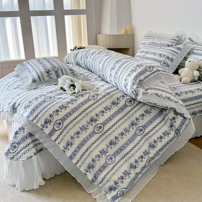 91家纺网 家纺一手货源 找家纺 添越 2024小清新韩版蕾丝花边纯棉夹棉床盖三件套全棉静若幽兰