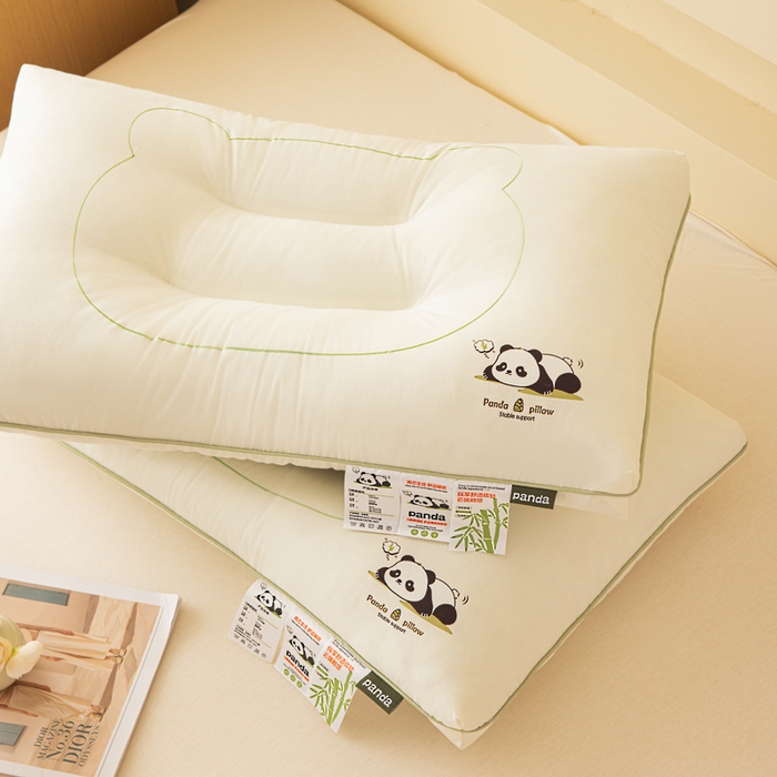 91家纺网 家纺一手货源 找家纺 （总）爱来伊2025新款Q萌熊猫A类全棉亲子定型护颈枕芯儿童学生成人家用枕头