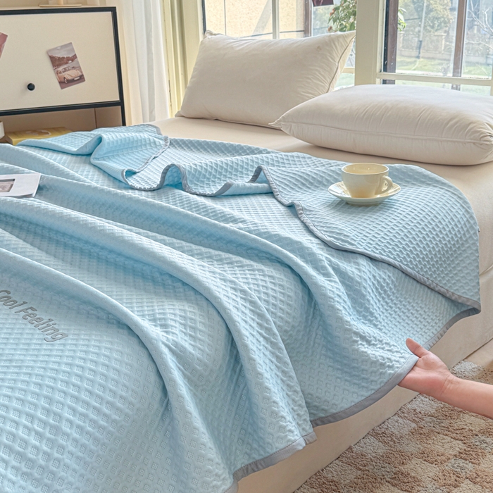 91家纺网 家纺一手货源 找家纺 阿牛席业 2025春夏新款双面云母夏被夏凉被空调被 沐夏-冰河蓝