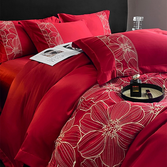 91家纺网 家纺一手货源 找家纺 优悦 2025新款冰丝简奢绣花四件套 北欧情调-红