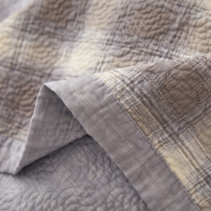 91家纺网 家纺一手货源 找家纺 2025新款13070双面全棉砂洗大直边床盖三件套四件套 梦回